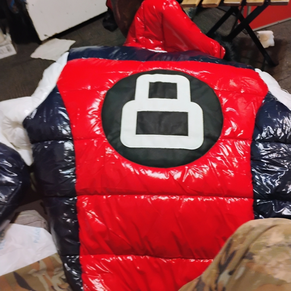 Winter Jacket - Picture 3 of 7